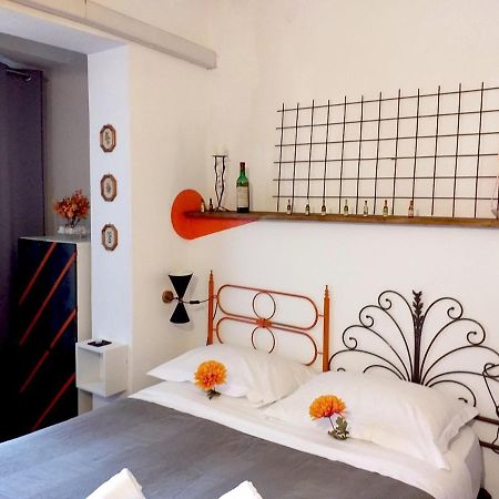 Suite Via Faenza Florencia Exterior foto