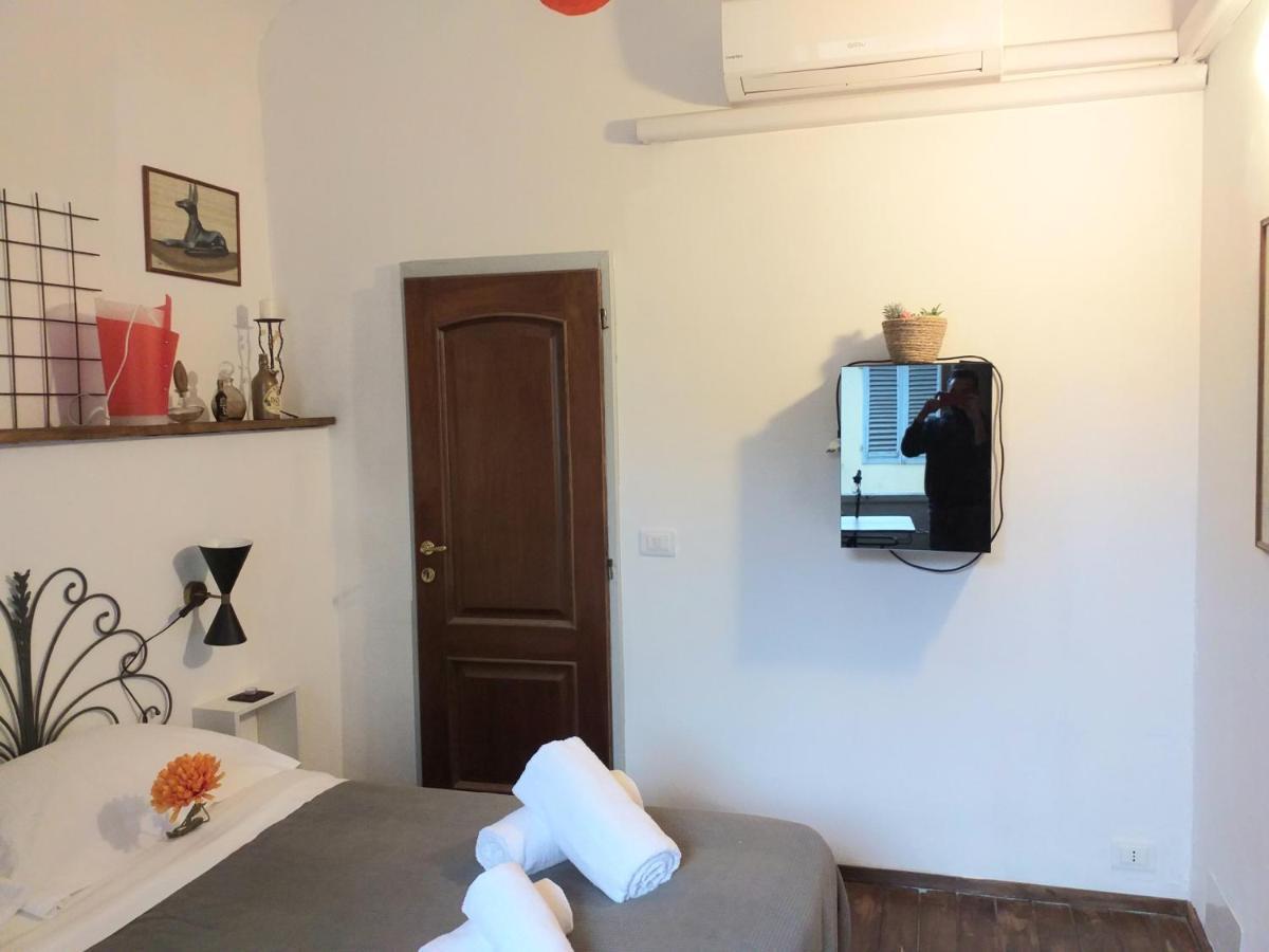 Suite Via Faenza Florencia Exterior foto
